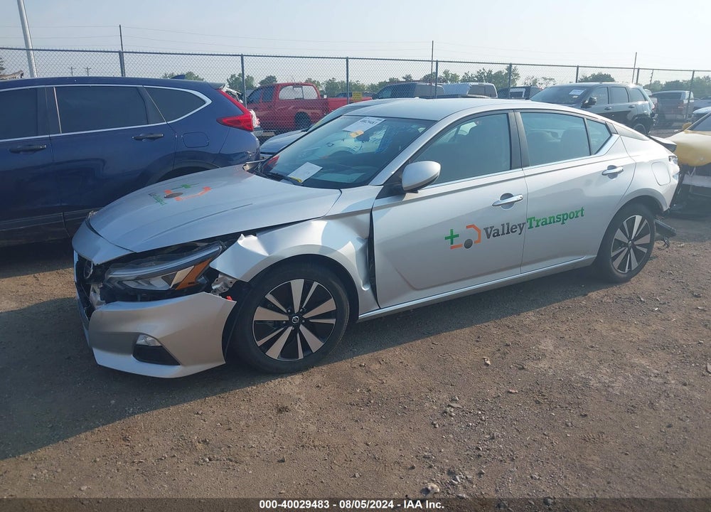 2022 NISSAN ALTIMA SV FWD VIN: 1N4BL4DV3NN371036