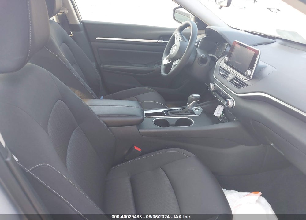 2022 NISSAN ALTIMA SV FWD VIN: 1N4BL4DV3NN371036