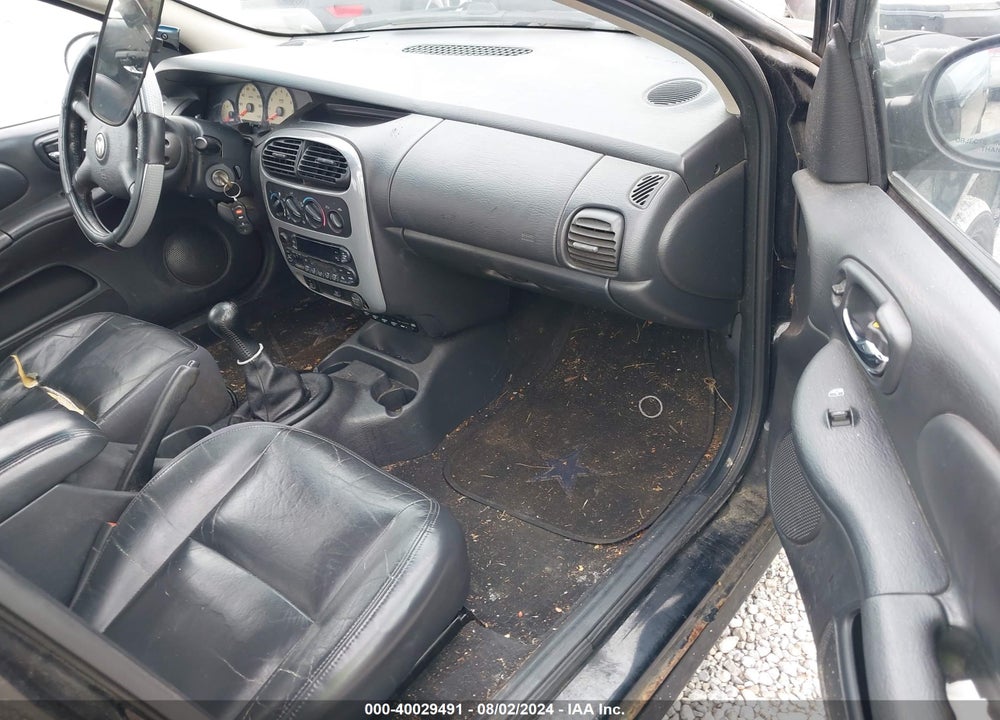 2001 DODGE NEON SE VIN: 1B3AS46F01D226164