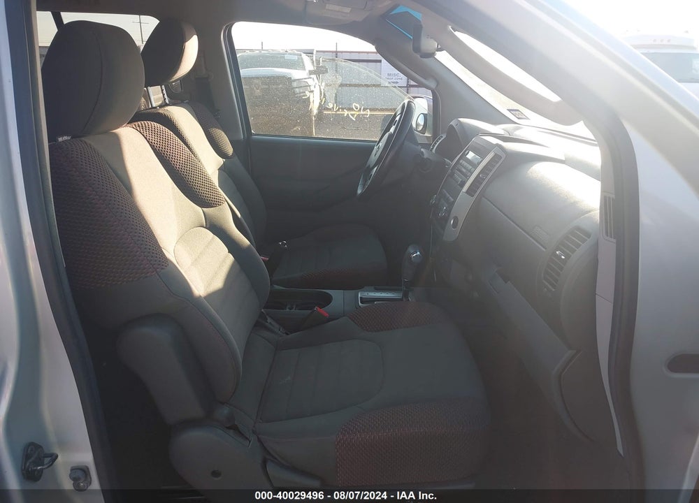 2011 NISSAN FRONTIER PRO-4X/S/SL/SV VIN: 1N6AD0EV6BC404870