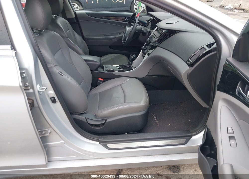 2013 HYUNDAI SONATA LIMITED VIN: 5NPEC4AC2DH710569