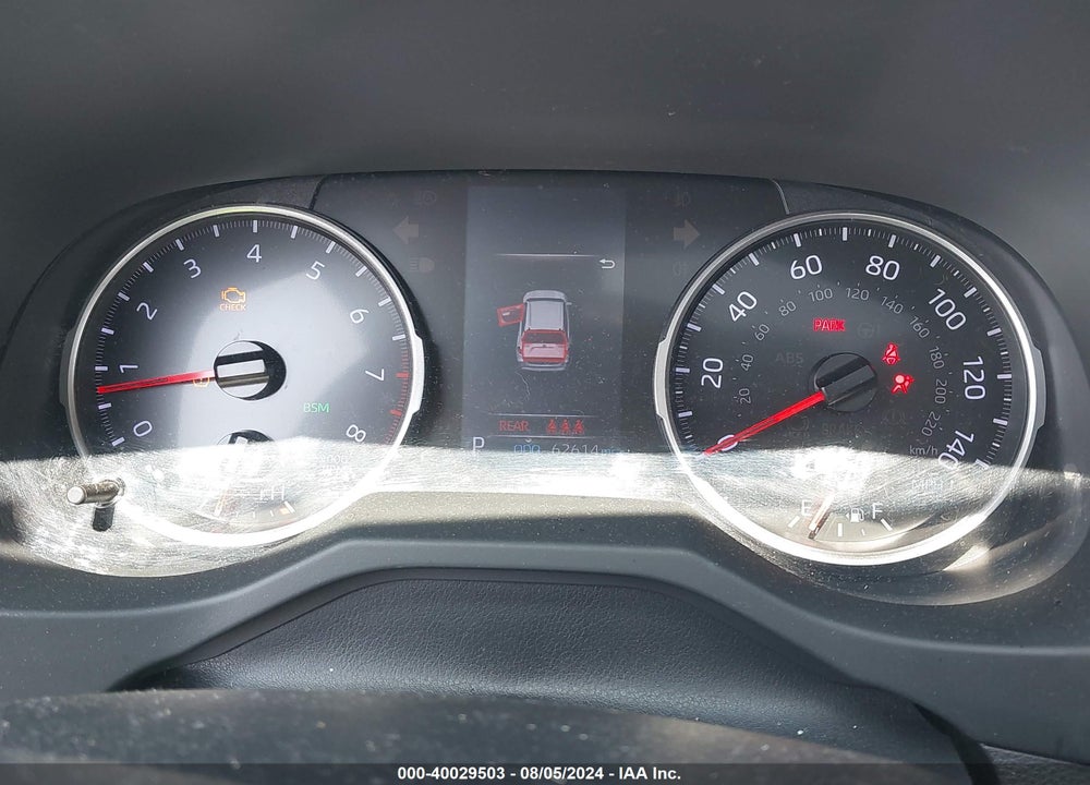 2019 TOYOTA RAV4 XLE VIN: JTMP1RFV5KD010585