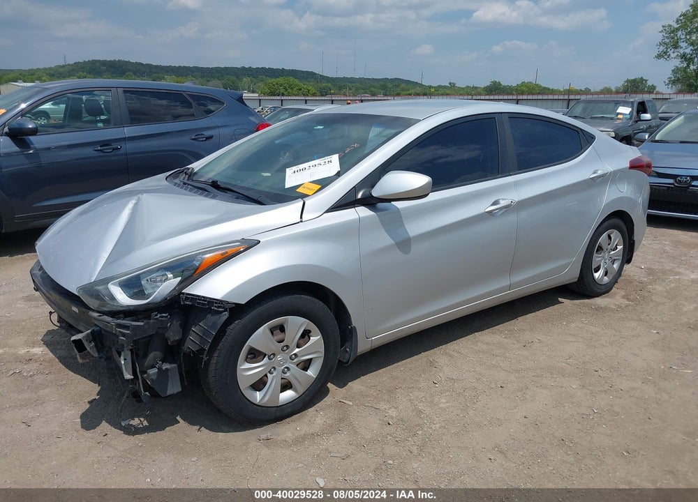 2016 HYUNDAI ELANTRA SE VIN: KMHDH4AE3GU517223