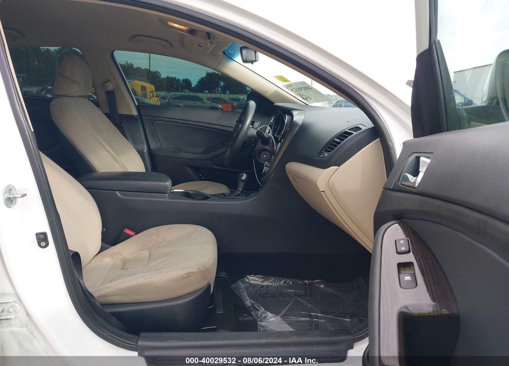 2015 KIA OPTIMA LX VIN: KNAGM4A72F5602431