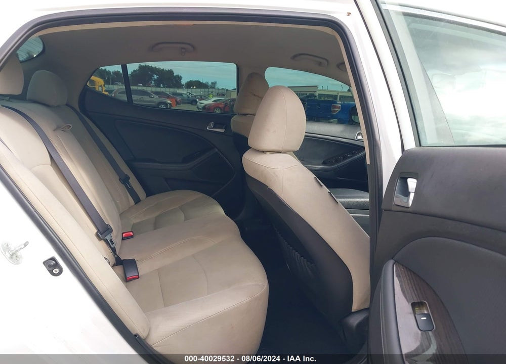 2015 KIA OPTIMA LX VIN: KNAGM4A72F5602431