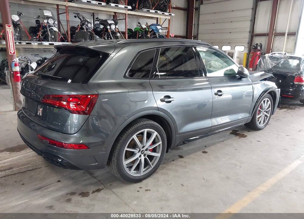 2024 AUDI Q5 PRESTIGE 55 TFSI E S LINE QUATTRO S TRONIC VIN: WA1F2AFY2R2029650