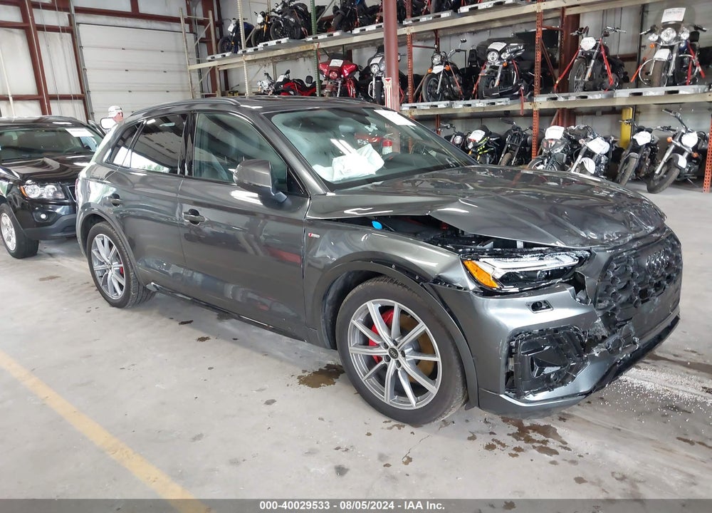 2024 AUDI Q5 PRESTIGE 55 TFSI E S LINE QUATTRO S TRONIC VIN: WA1F2AFY2R2029650