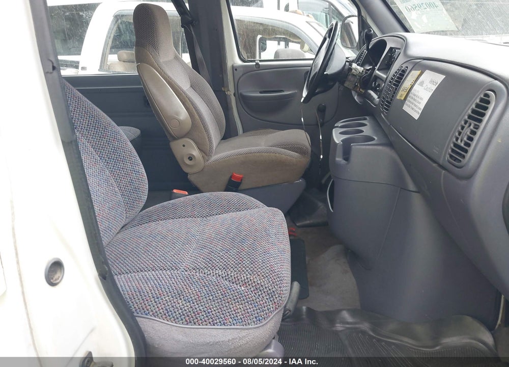 2000 DODGE RAM WAGON 2500 VIN: 2B5WB25Y4YK178656