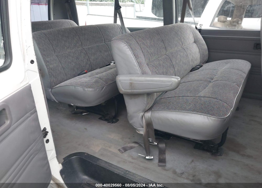2000 DODGE RAM WAGON 2500 VIN: 2B5WB25Y4YK178656