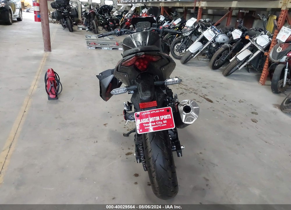 2024 KAWASAKI ER500 VIN: ML5ERGF18RDA11609