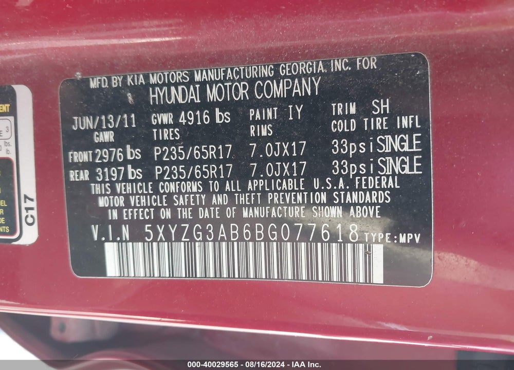 2011 HYUNDAI SANTA FE GLS VIN: 5XYZG3AB6BG077618