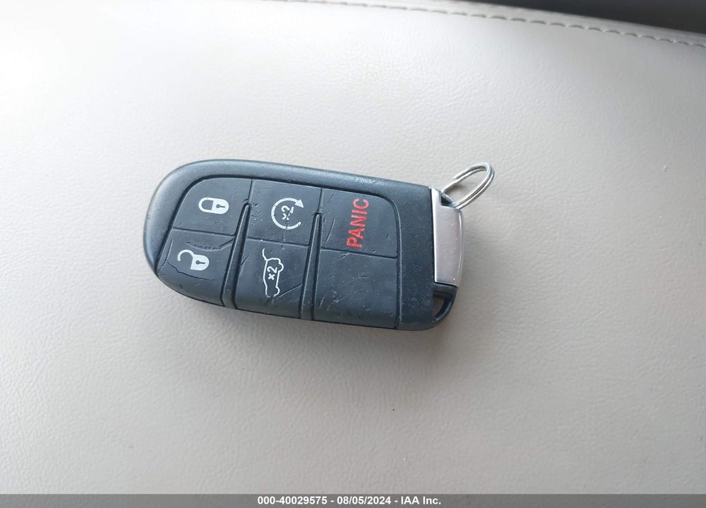 2015 JEEP GRAND CHEROKEE LIMITED VIN: 1C4RJEBG3FC629688