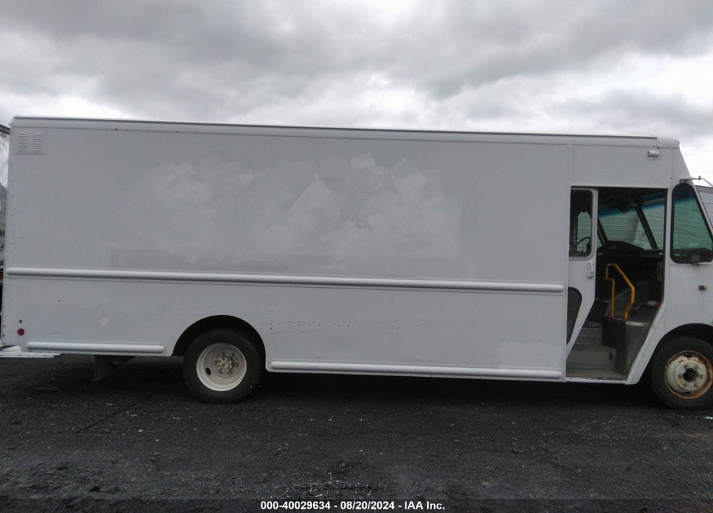 2014 FREIGHTLINER CHASSIS M LINE WALK-IN VAN VIN: 4UZAC1DV5ECFJ7340