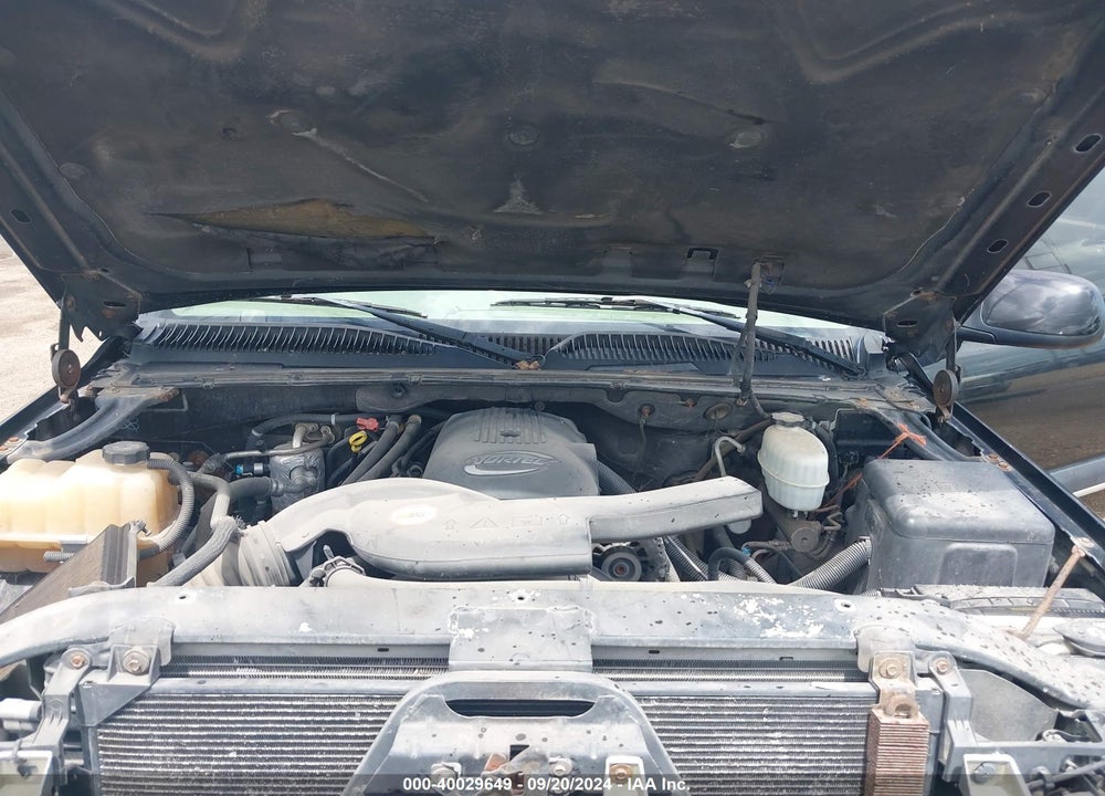 2004 CHEVROLET TAHOE C1500 VIN: 1GNEC13Z24R116631