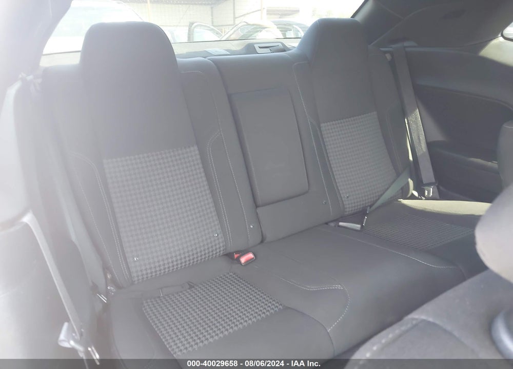 2015 DODGE CHALLENGER SXT VIN: 2C3CDZAGXFH877606