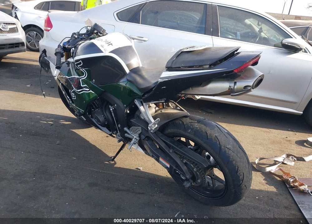 2021 HONDA CBR600 RR VIN: JH2PC40H6MK700156