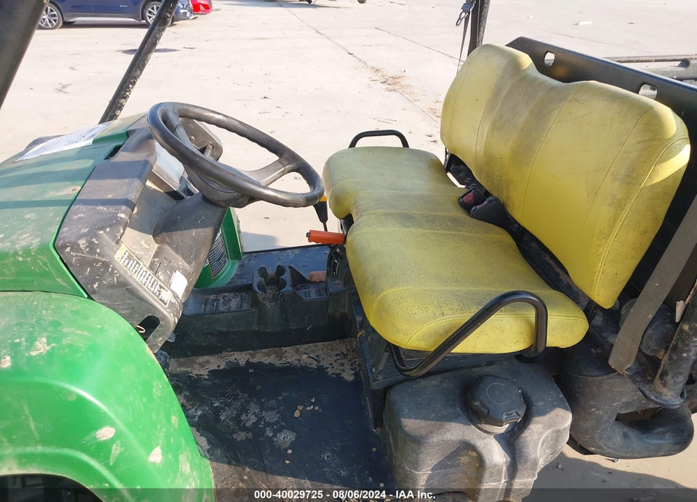 2016 JOHN DEERE OTHER VIN: 1M0825GSJGM111719