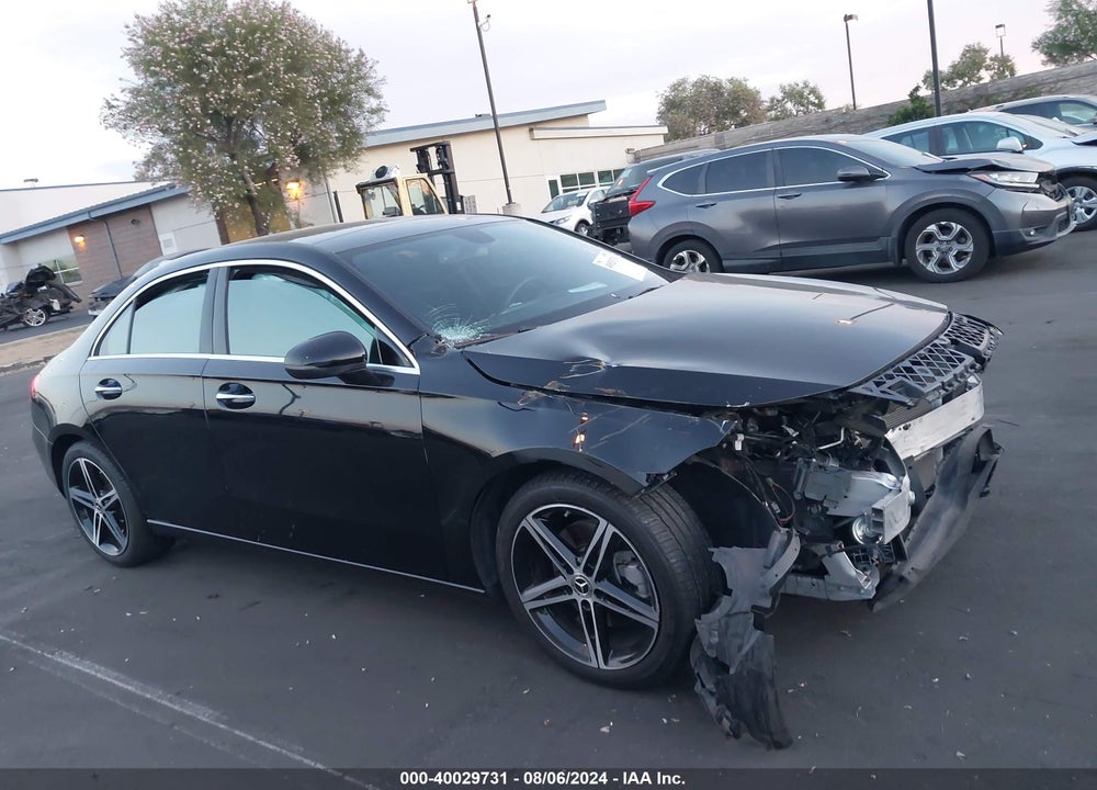 2019 MERCEDES-BENZ A 220 VIN: WDD3G4EB6KW021841