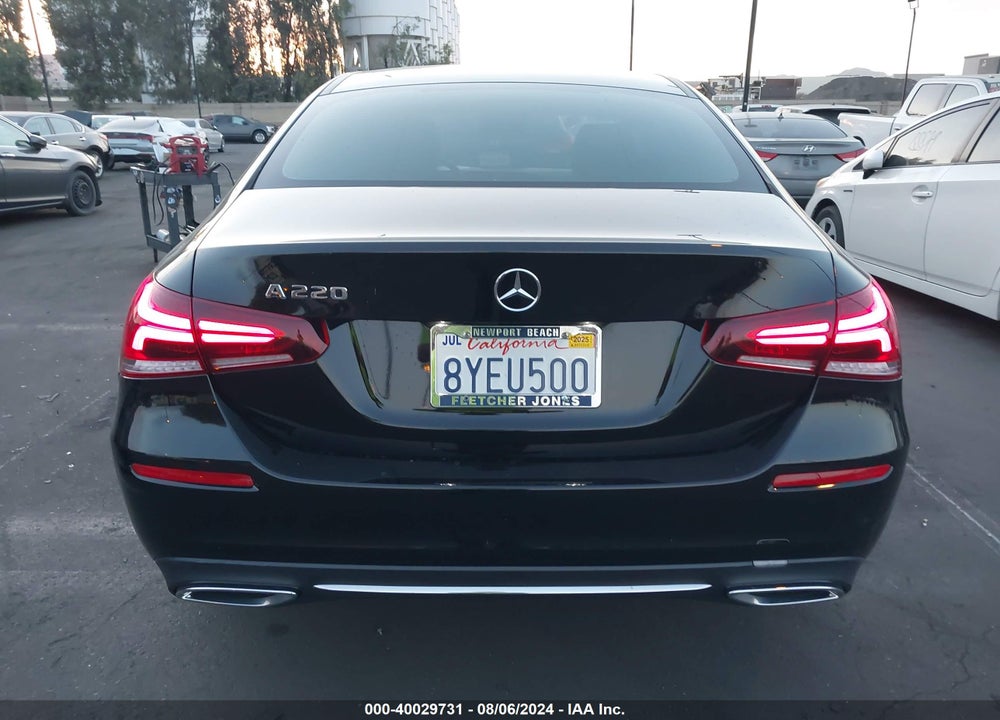 2019 MERCEDES-BENZ A 220 VIN: WDD3G4EB6KW021841