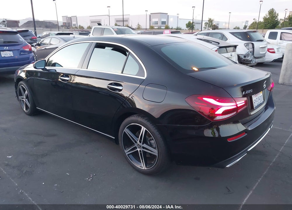 2019 MERCEDES-BENZ A 220 VIN: WDD3G4EB6KW021841