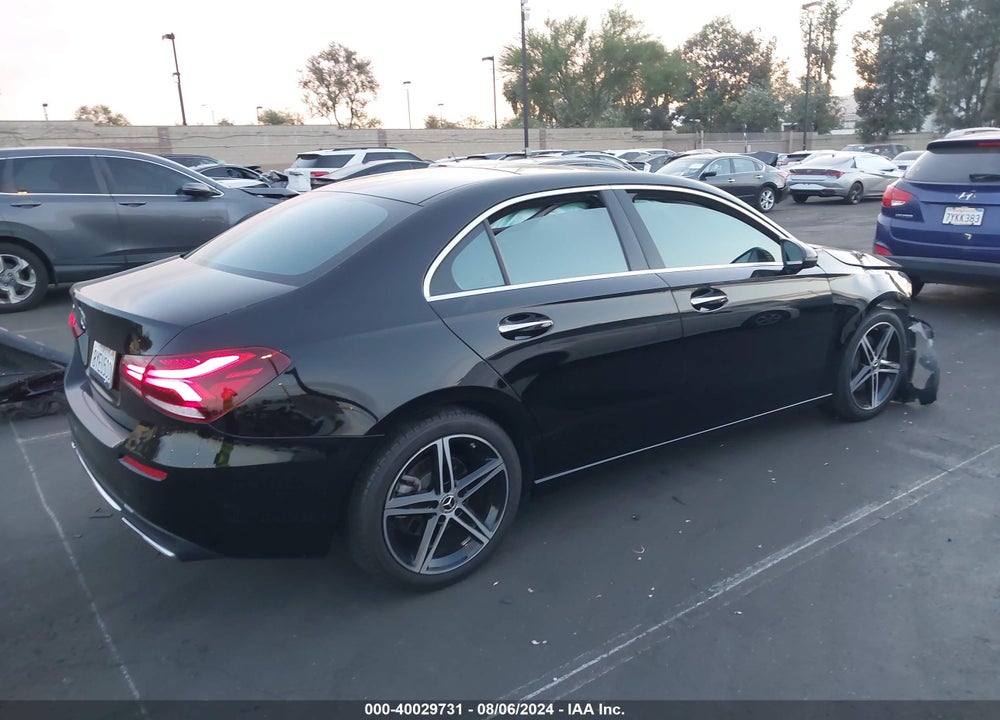 2019 MERCEDES-BENZ A 220 VIN: WDD3G4EB6KW021841