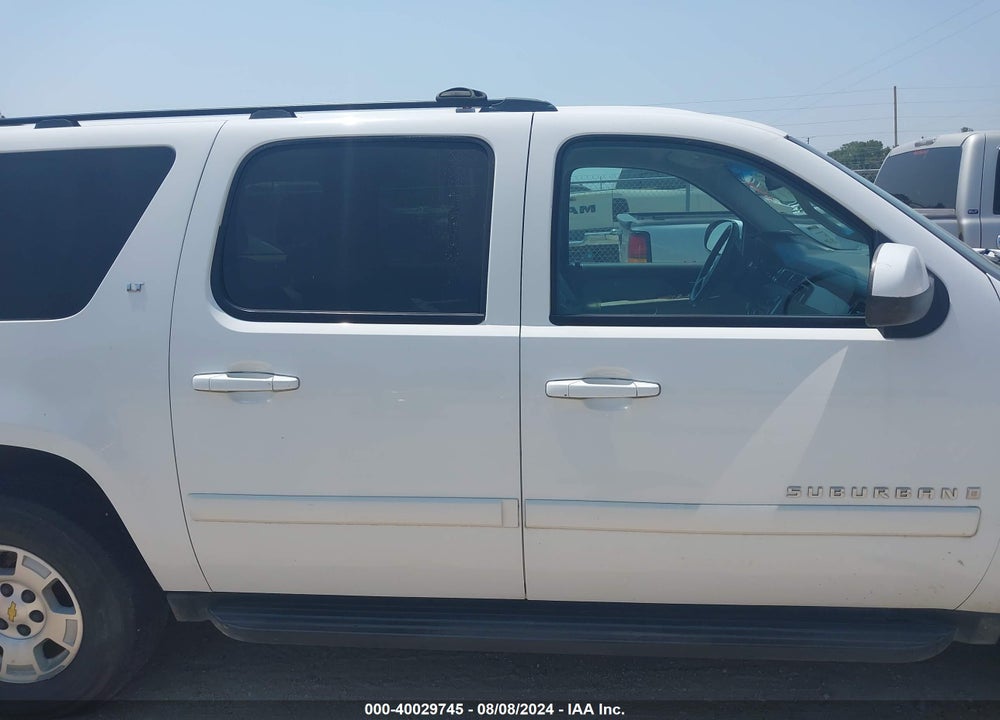 2008 CHEVROLET SUBURBAN 1500 LT VIN: 3GNFC16028G197699