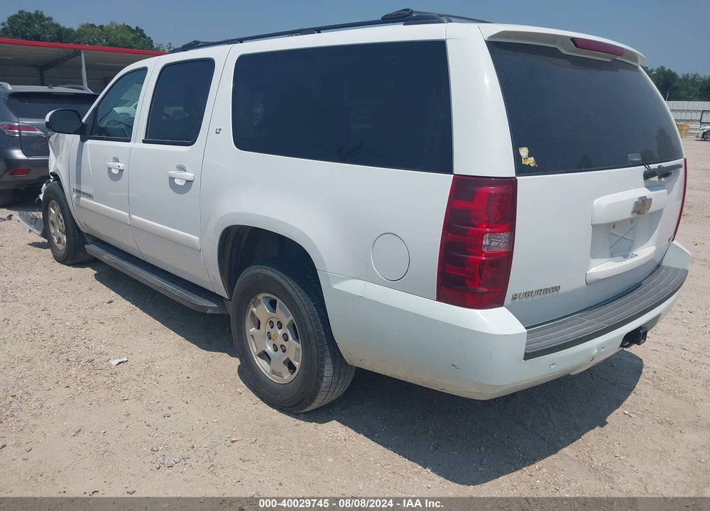 2008 CHEVROLET SUBURBAN 1500 LT VIN: 3GNFC16028G197699