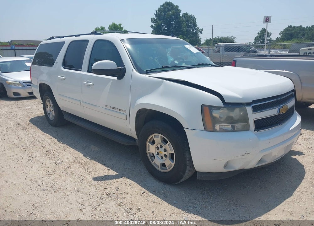 2008 CHEVROLET SUBURBAN 1500 LT VIN: 3GNFC16028G197699