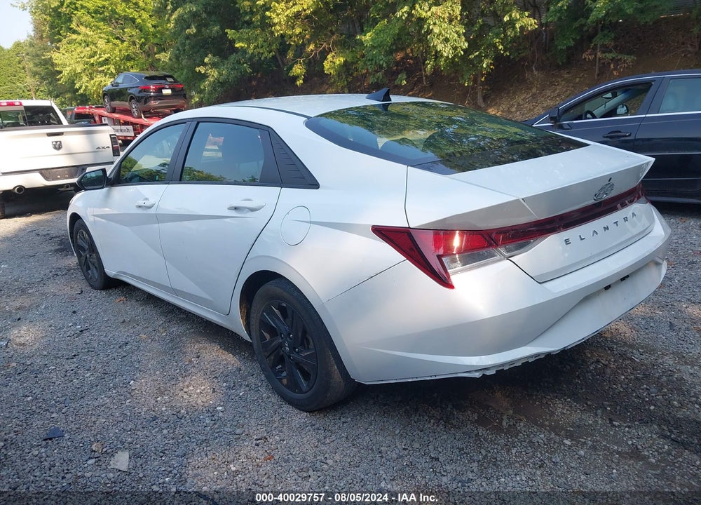 2021 HYUNDAI ELANTRA SEL VIN: 5NPLM4AG3MH020711