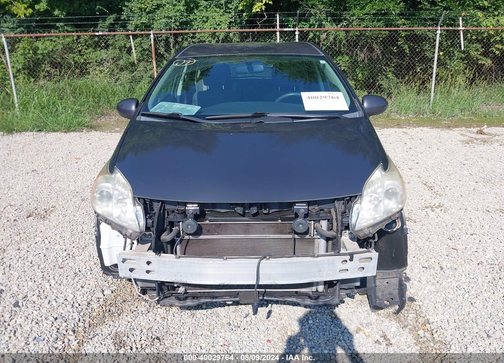 2013 TOYOTA PRIUS TWO VIN: JTDKN3DU7D1643213