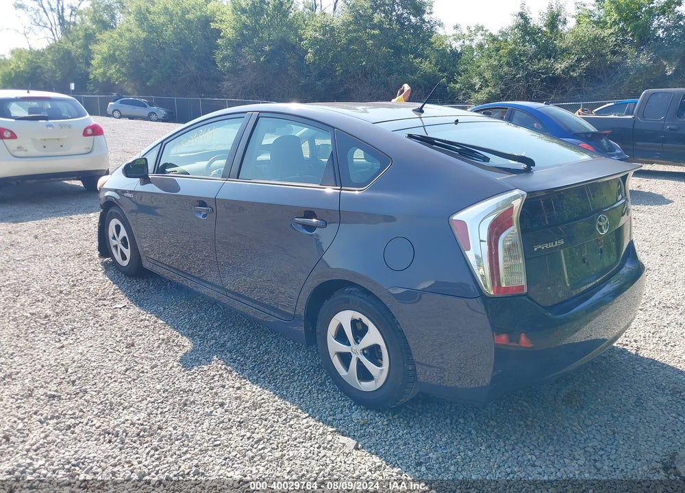 2013 TOYOTA PRIUS TWO VIN: JTDKN3DU7D1643213