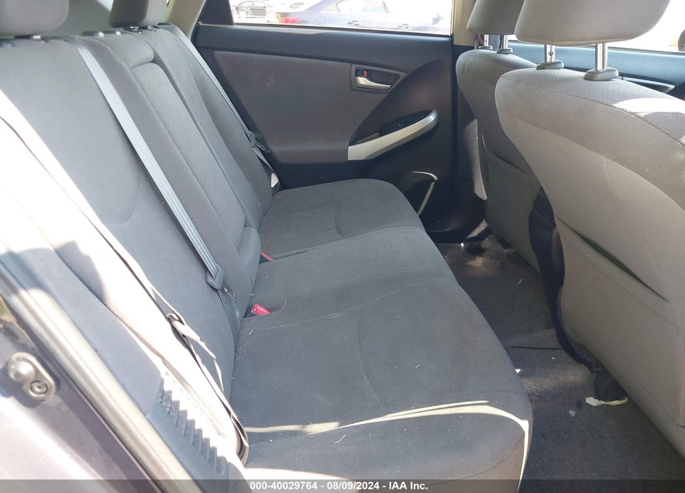 2013 TOYOTA PRIUS TWO VIN: JTDKN3DU7D1643213