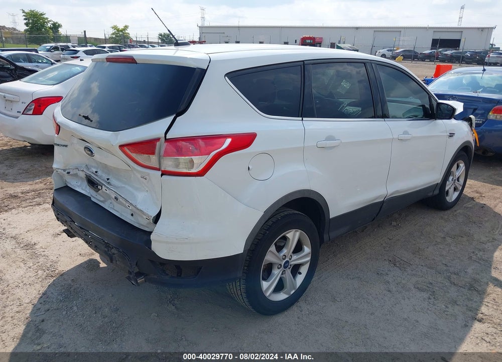 2015 FORD ESCAPE SE VIN: 1FMCU0G72FUC02145