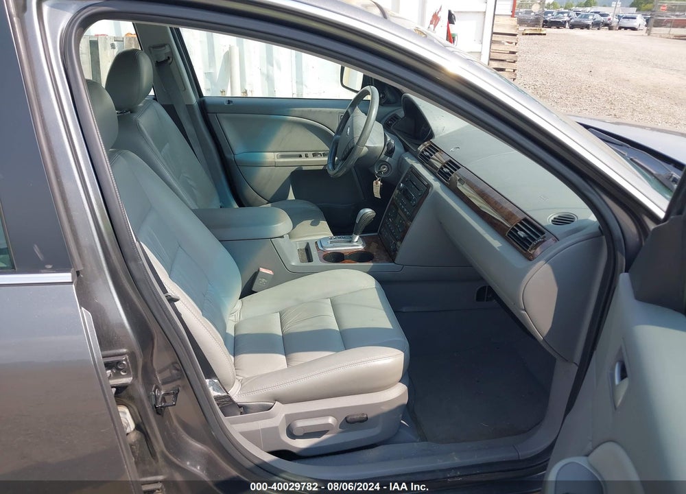 2005 FORD FIVE HUNDRED VIN: 1FAFP27185G134033