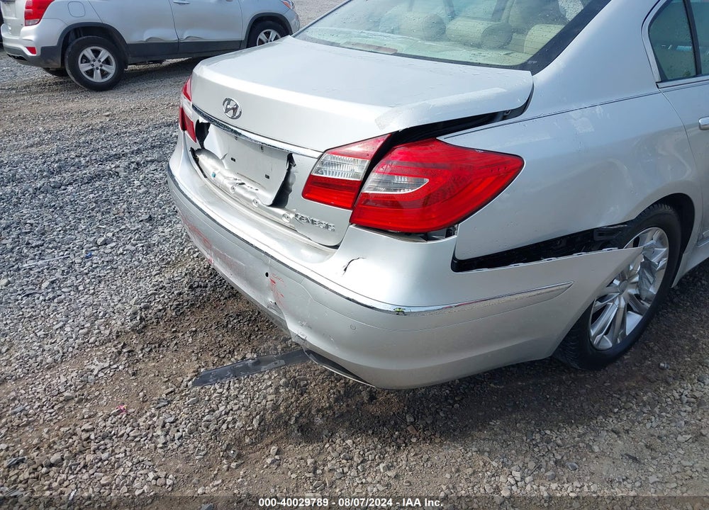 2013 HYUNDAI GENESIS 3.8 VIN: KMHGC4DD5DU256672