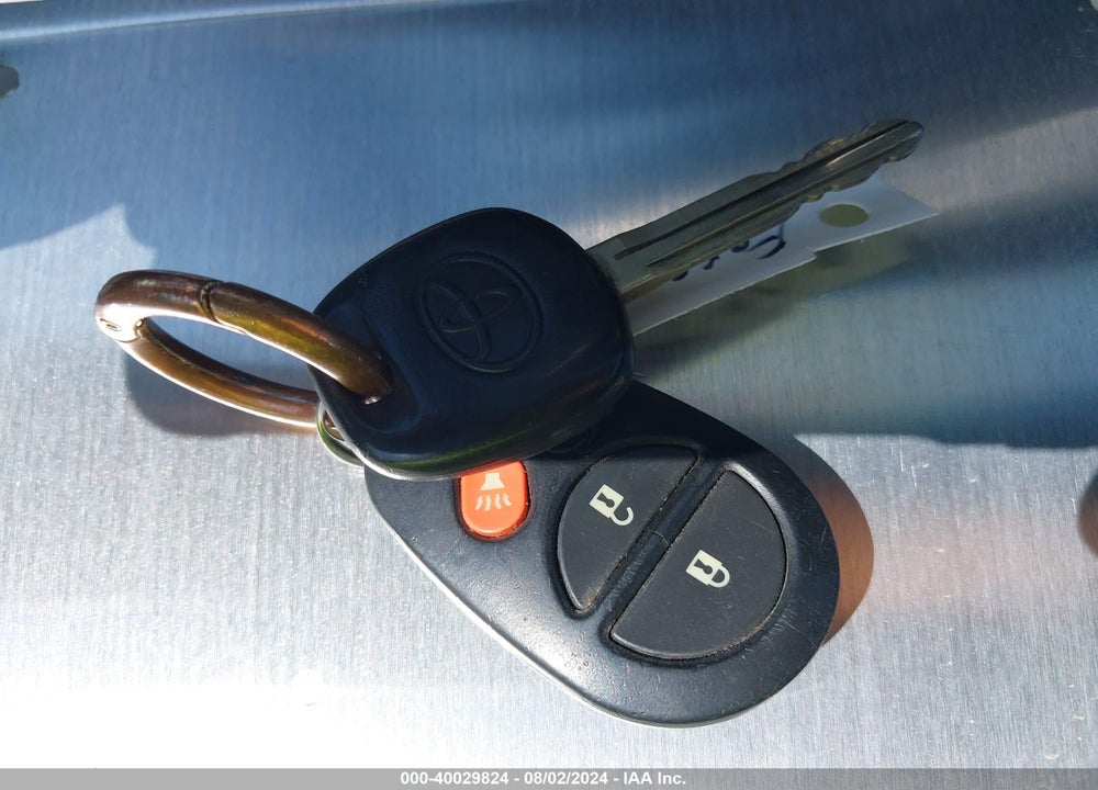 2006 TOYOTA CAMRY SOLARA SE VIN: 4T1FA38P46U093788