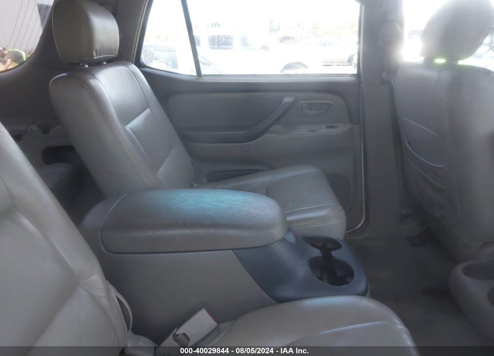 2006 TOYOTA SEQUOIA SR5 V8 VIN: 5TDZT34A86S272479