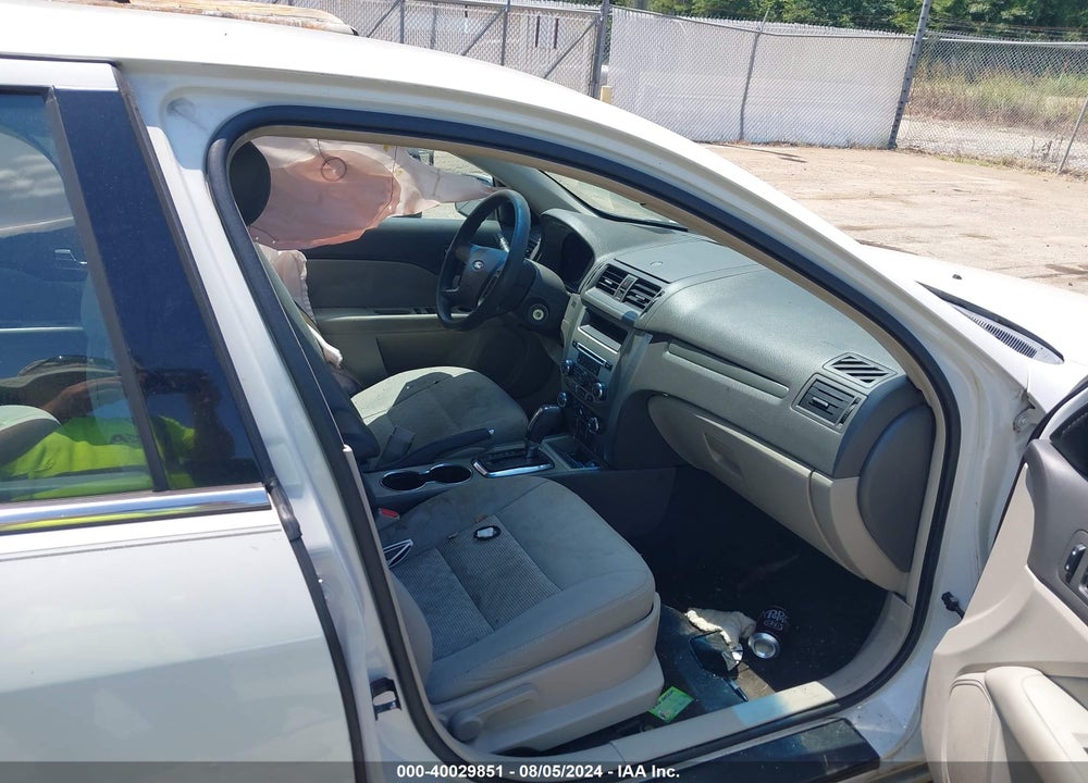 2011 FORD FUSION SE VIN: 3FAHP0HA3BR180076