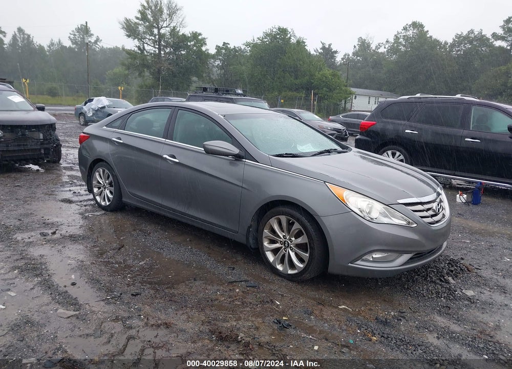 2013 HYUNDAI SONATA SE VIN: 5NPEC4AC6DH518085