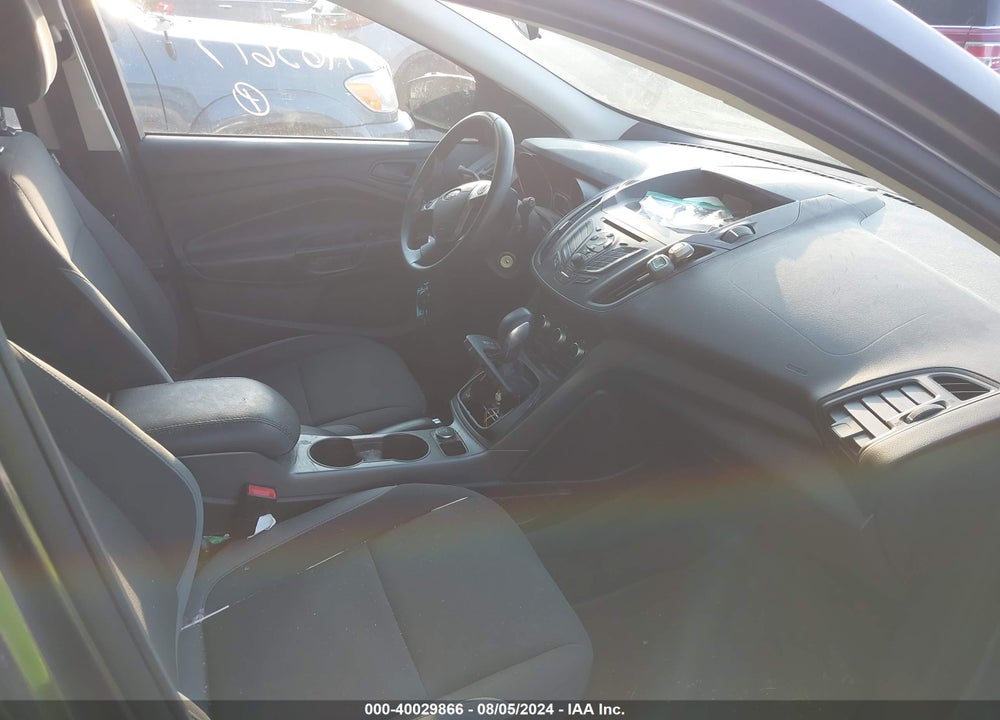 2016 FORD ESCAPE VIN: 1FMCU0F76GUA65617