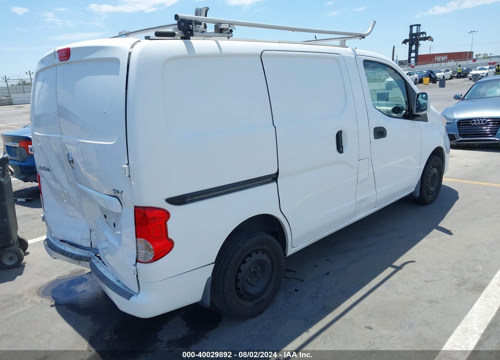 2017 NISSAN NV200 SV VIN: 3N6CM0KN0HK721396