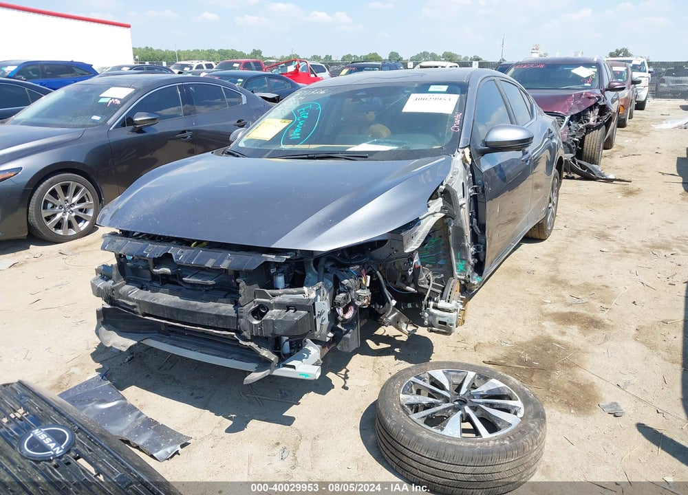 2024 NISSAN SENTRA SV XTRONIC CVT VIN: 3N1AB8CV9RY209585
