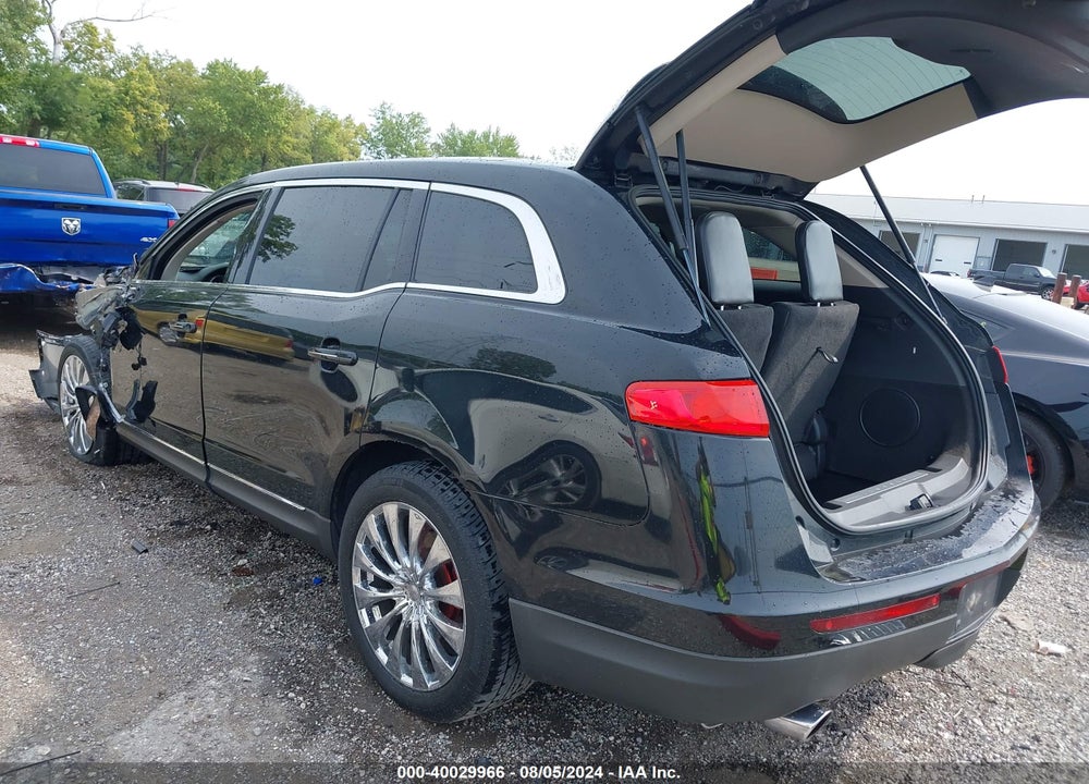 2011 LINCOLN MKT ECOBOOST VIN: 2LMHJ5AT5BBJ50595