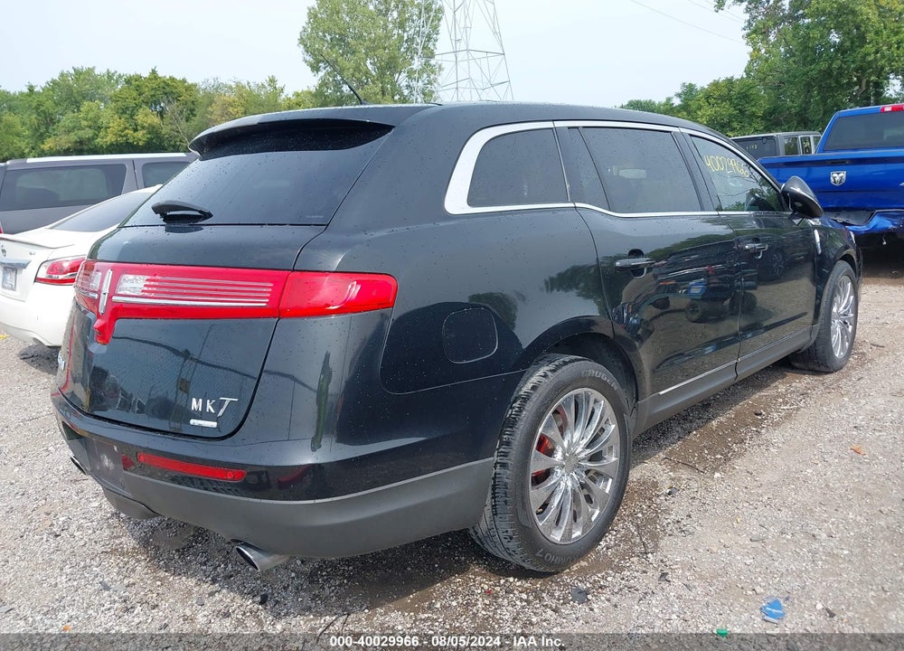 2011 LINCOLN MKT ECOBOOST VIN: 2LMHJ5AT5BBJ50595