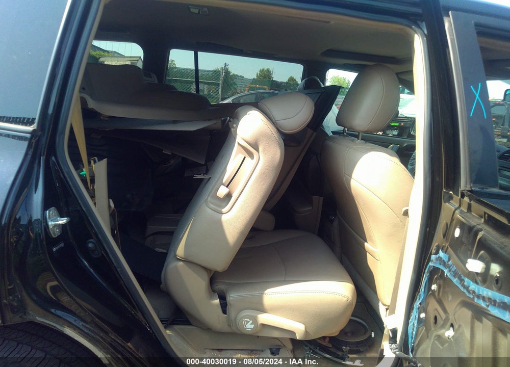 2010 TOYOTA HIGHLANDER SE V6 VIN: 5TDJK3EH1AS009528