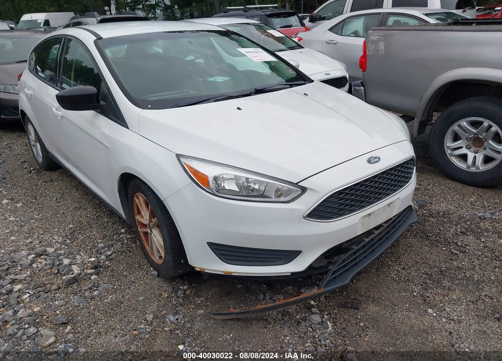 2018 FORD FOCUS SE VIN: 1FADP3K26JL316540