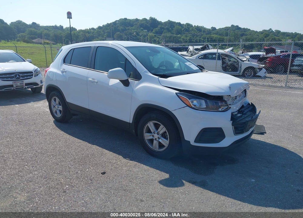 2020 CHEVROLET TRAX FWD LS VIN: 3GNCJKSB8LL127565