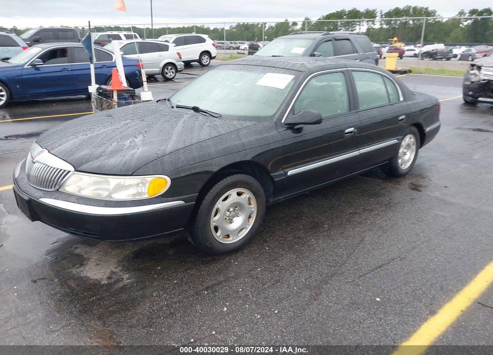 2000 LINCOLN CONTINENTAL VIN: 1LNHM97V4YY766982