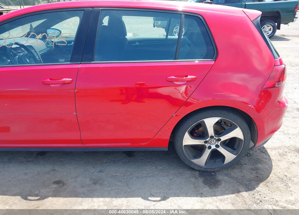 2015 VOLKSWAGEN GOLF GTI 2.0T SE 4-DOOR VIN: 3VW4T7AU8FM009048