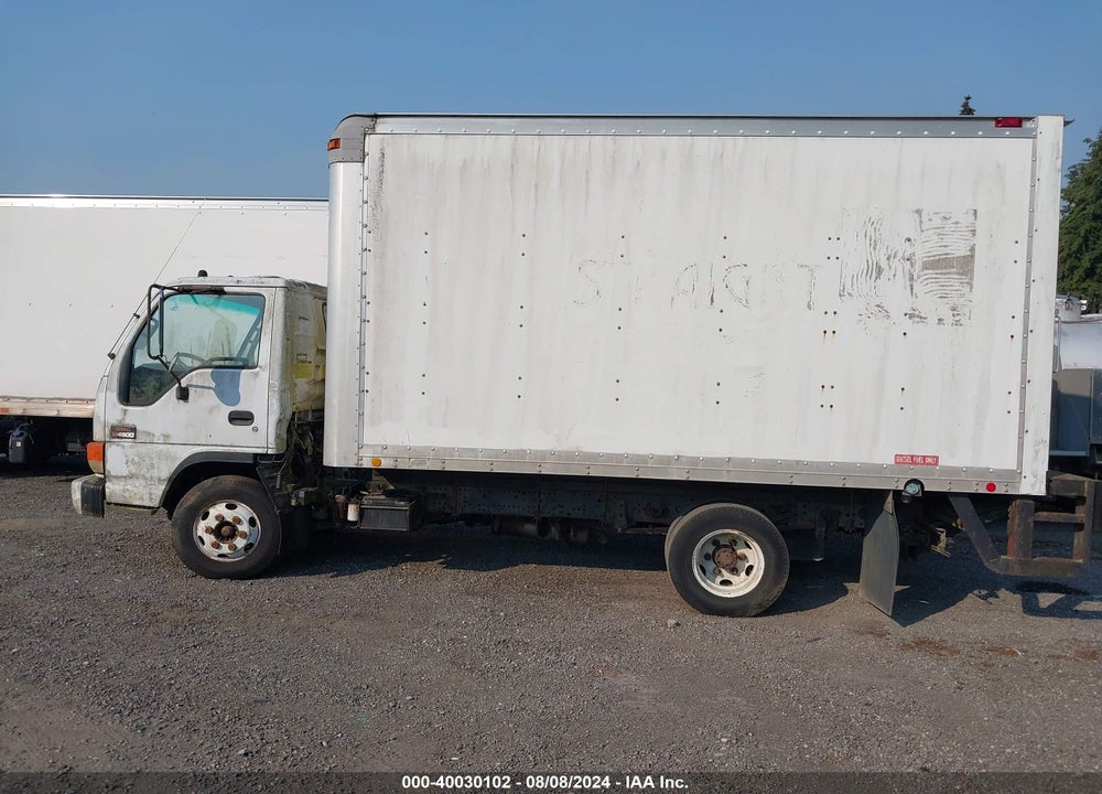2003 GMC W4S042 14500 GVWR DSL REG VIN: J8DC4B14237006827